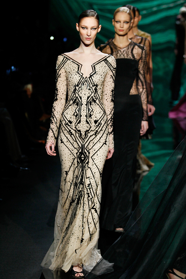 Бални рокли от Monique Lhuillier