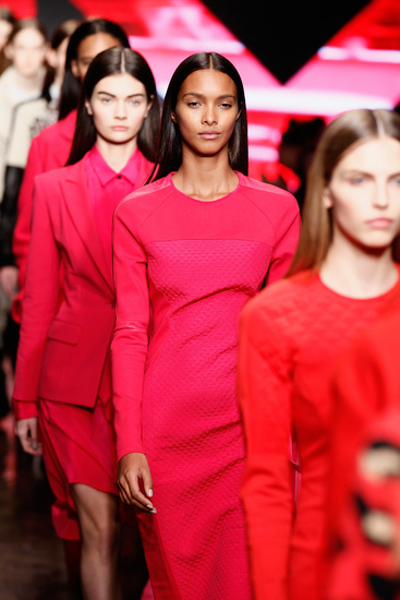 Мода от Ню Йорк, есен-зима 2013/14: DKNY Women