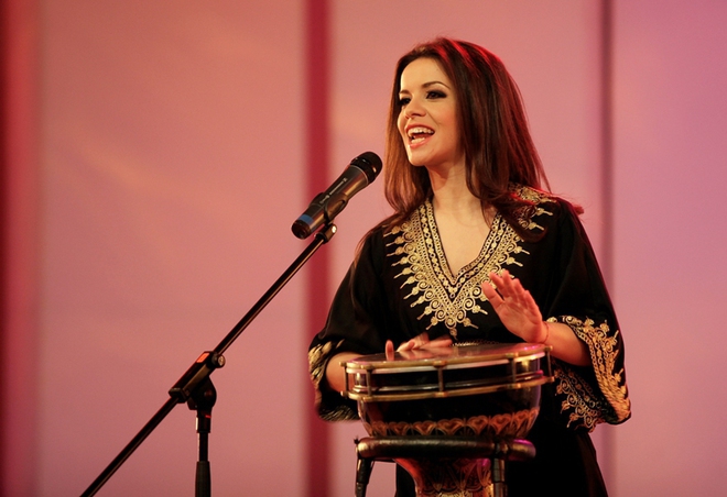 Елица пее за Евровизия 2013