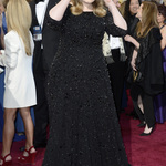 Оскар 2013: Адел на червения килим