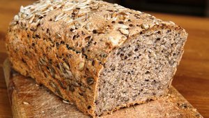 Пълнозърнесто хлебче