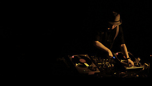 Диджей Пат Поре