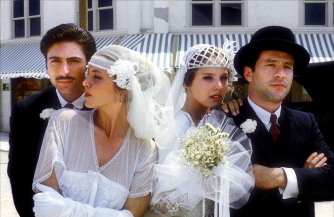 Кадър от "Добро утро, Вавилон" (1987)