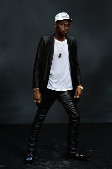 Теофилъс Лондон на прет-а-порте в Париж