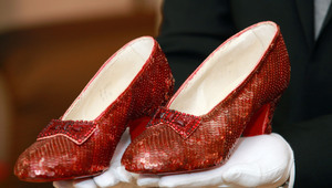 Култови обувки