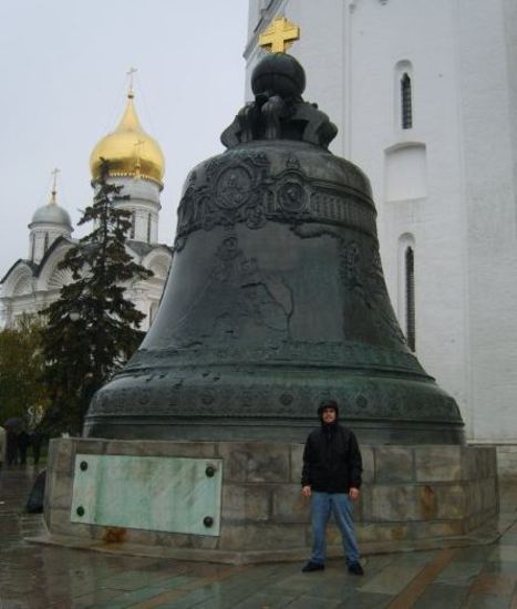 Йордан Стоев до "Цар камбана" в Кремъл