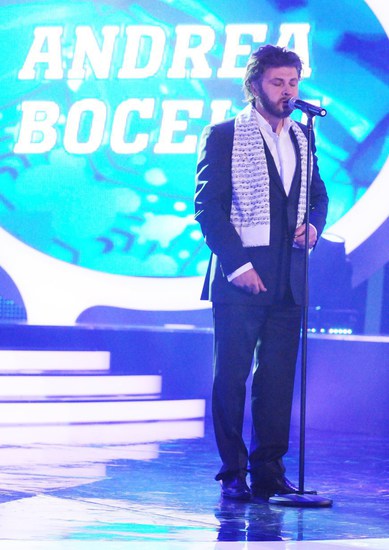 Стефан Рядков като Андреа Бочели