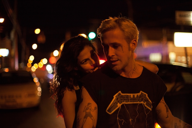 Rayan gosling i eva mendes rabotyat zaedno