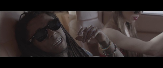 Лил Уейн в близък план