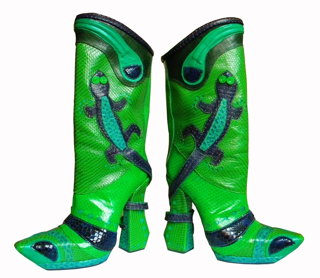 Необичайни обувки: Гущерът