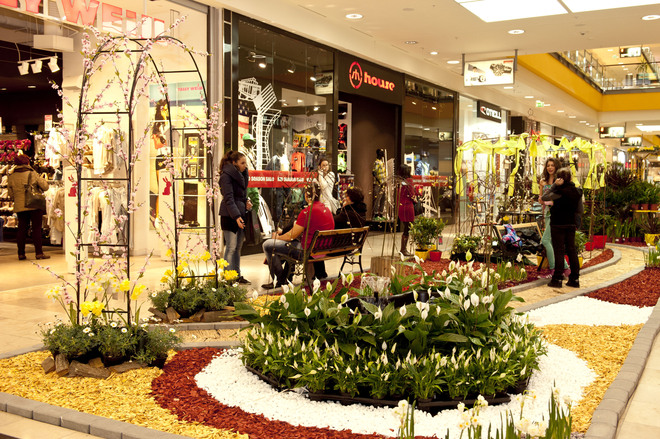 Сердика Център празнува пролетта 3