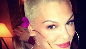 Джеси Джей вече е руса