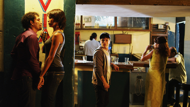 Джош Хътчърсън в "Седем дни в Хавана"