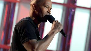 Джейми Фокс с почетен приз от MTV