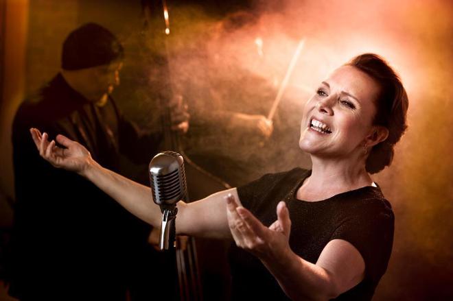 Дани Клайн e "Вая кон диос"