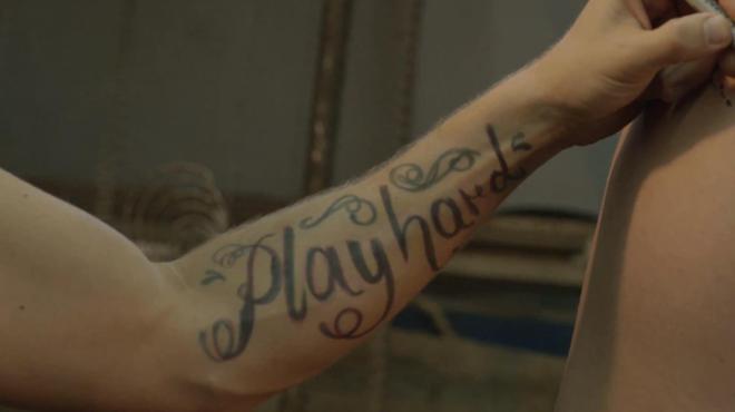 David Guetta - Play Hard ft. Ne-Yo, Akon