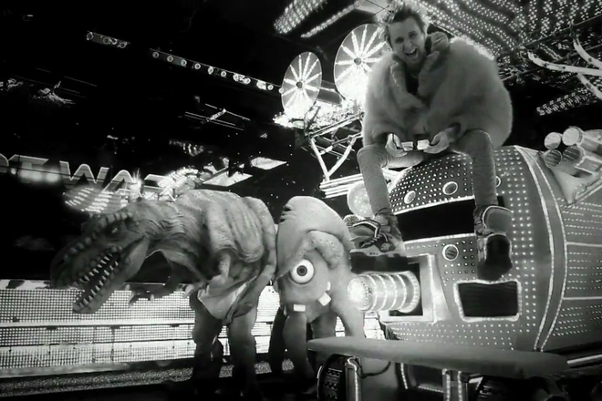 Mat belami v cherno byal kadar