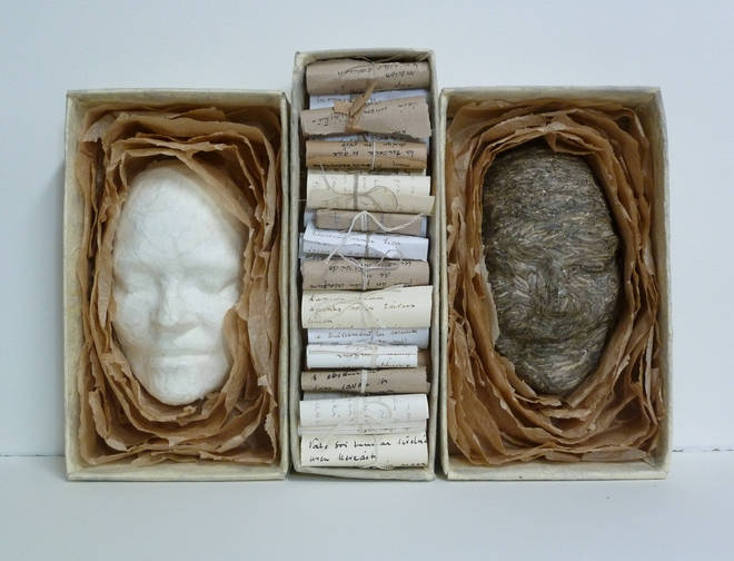 Изкуство от хартия в София, 2013