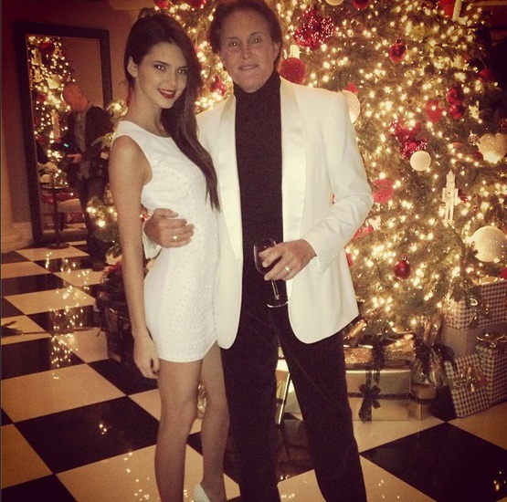 Кендъл Дженър с тати