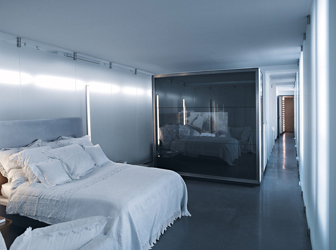 Спалнята в парижкия апартамент на Карл Лагерфелд