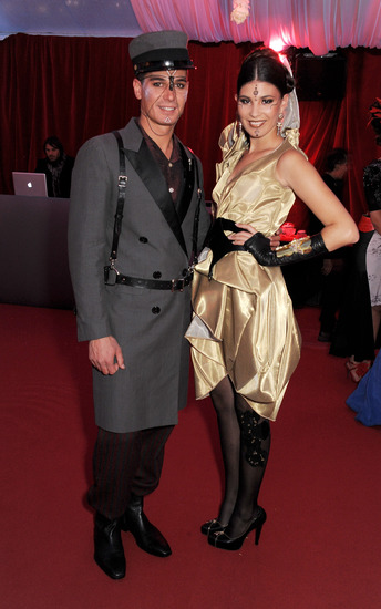 Бихте ли се облекли така?