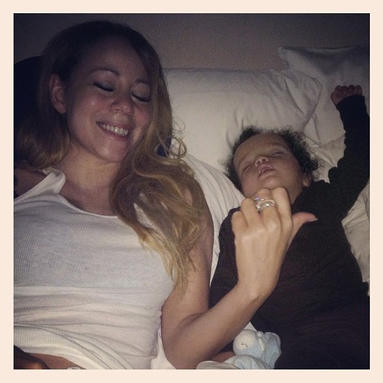 Марая Кери гледа филм с Марокан