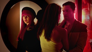 Орлин Павлов и мацки в клипа "За ден"