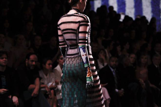 Висша мода от "Диор" за есен 2013 (35)