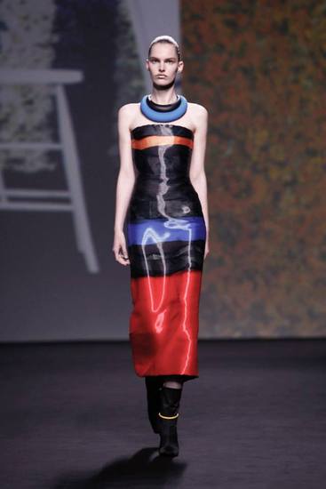 Висша мода от "Диор" за есен 2013 (31)