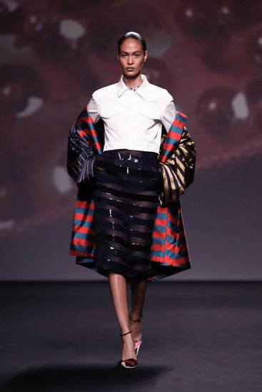 Висша мода от "Диор" за есен 2013 (27)