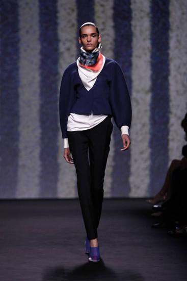 Висша мода от "Диор" за есен 2013 (20)