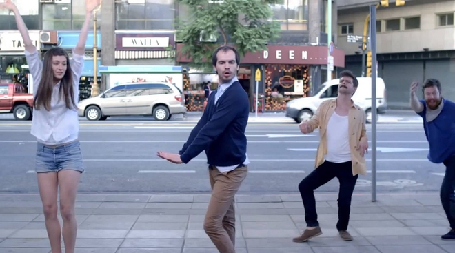 Танцуващите бебета на "Евиан" се завръщат