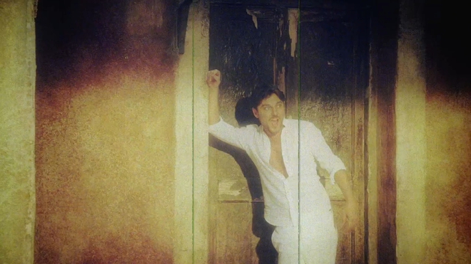 Миро в римския си клип