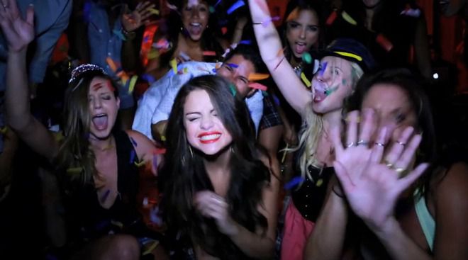 Selena Gomez - Birthday