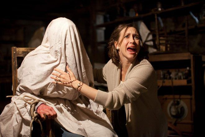 Vera farmiga v zaklinanieto