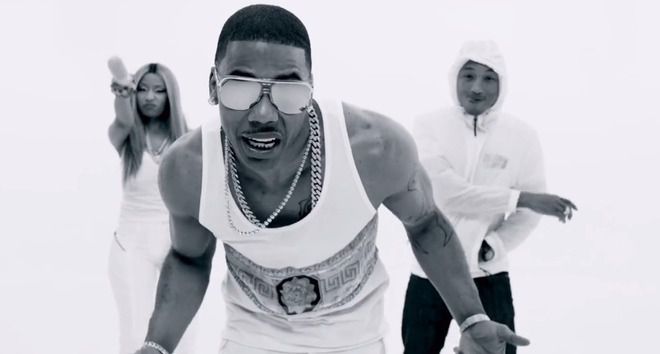 Nelly Feat. Pharrell & Nicki Minaj - Get Like Me
