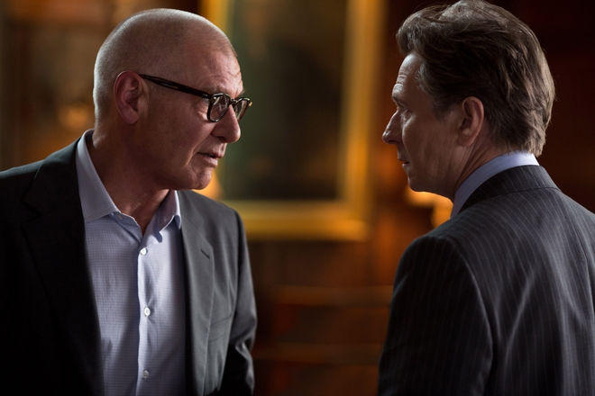 Harisan ford i gari oldman v paranoya