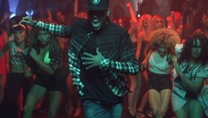 Chris Brown - Love More ft. Nicki Minaj