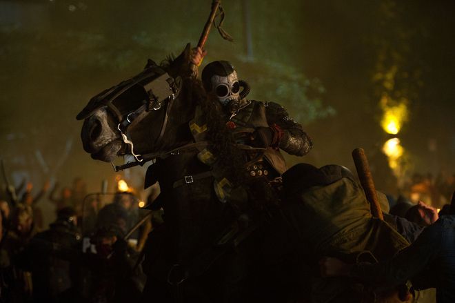 Маскираният конник в Metallica Through the Never