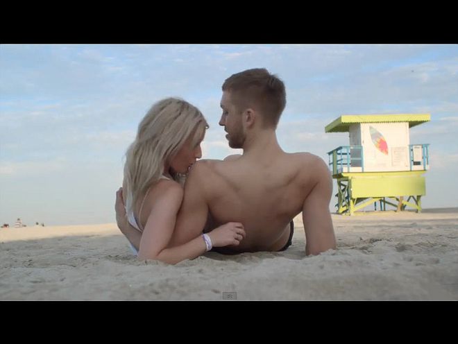 Ели Голдинг и Калвин Харис в съвместния си клип