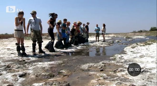 БГ звездите край мочурище в Ботсуана