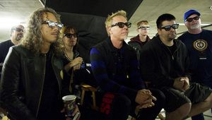 "Металика" с 3D очила