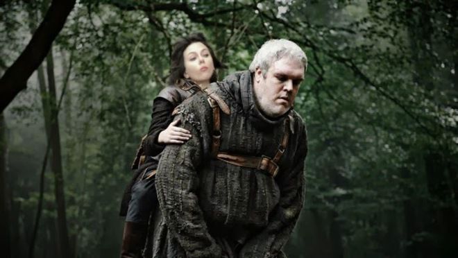 Скарлет Йохансон пада (7)