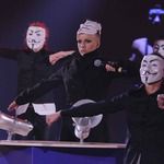 Поли Генова и балетът с маски на Анонимните