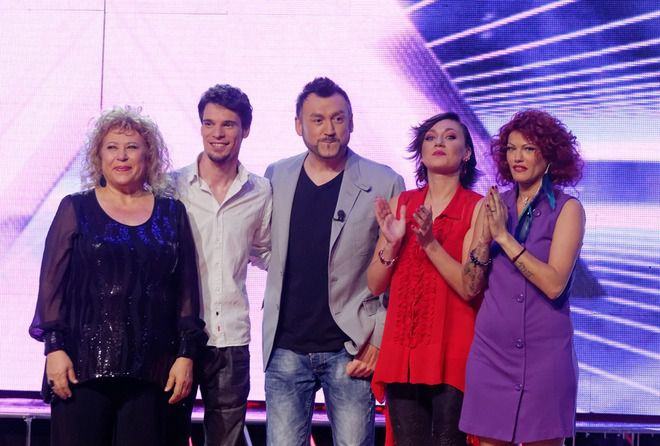 Любо с участниците в "X Factor-2" над 25 години