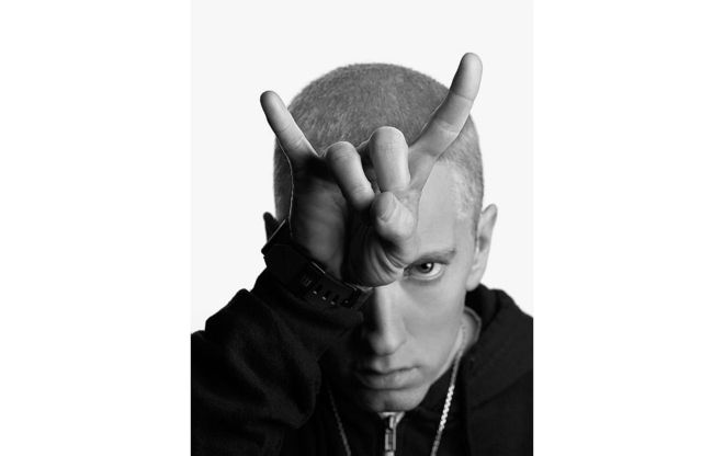 Еминем с дяволски рога