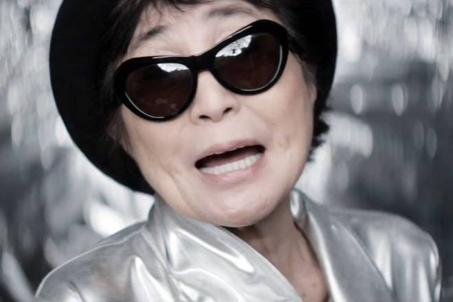 Yoko ono v bad dancer