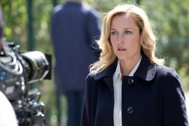 Dzhilian andersan na snimachnata ploshtadka na the fall