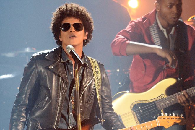 Bruno mars na evropeyskite muzikalni nagradi na mtv 2013