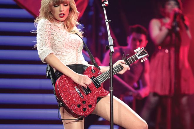 2013 godinata na teylar suift